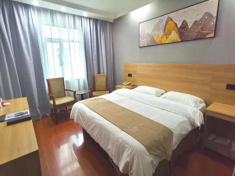 Greentree Inn Chongqing Yuzhou Road Hotel Bagian luar foto