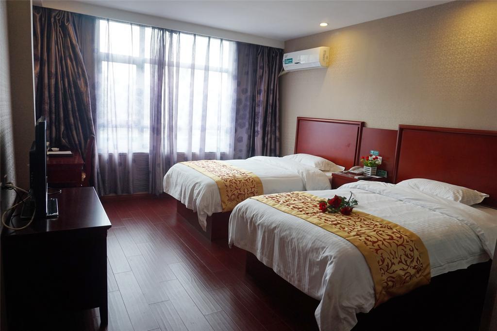 Greentree Inn Chongqing Yuzhou Road Hotel Bagian luar foto