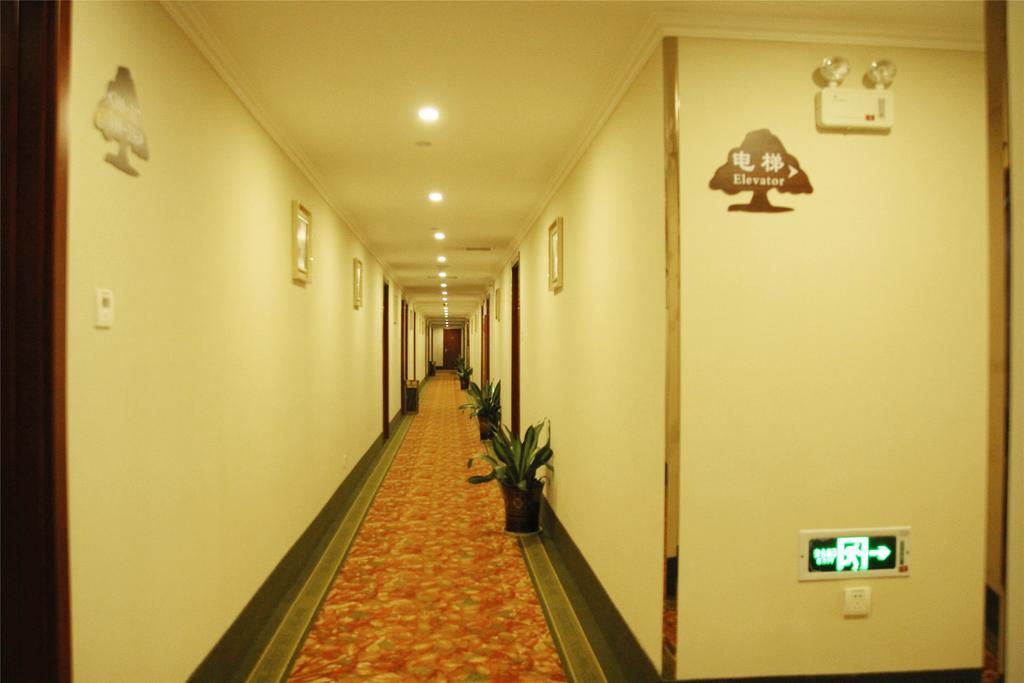 Greentree Inn Chongqing Yuzhou Road Hotel Bagian luar foto