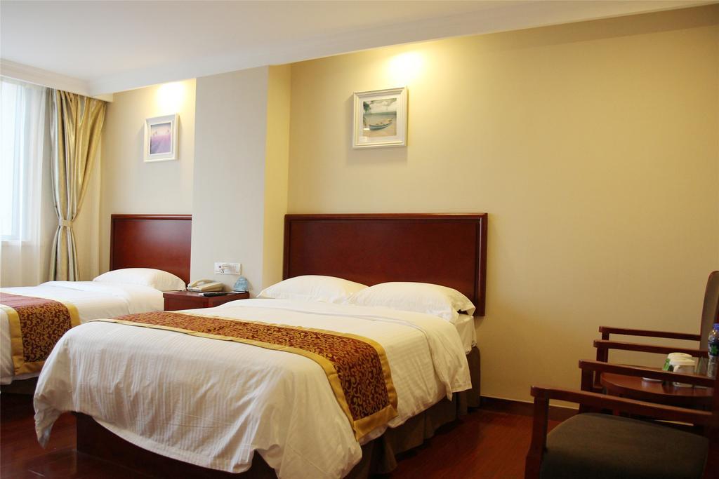 Greentree Inn Chongqing Yuzhou Road Hotel Bagian luar foto